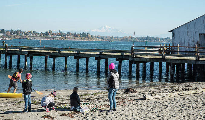 Beach Photograph - Picnic On Semiahmoo Beach by Tom Cochran