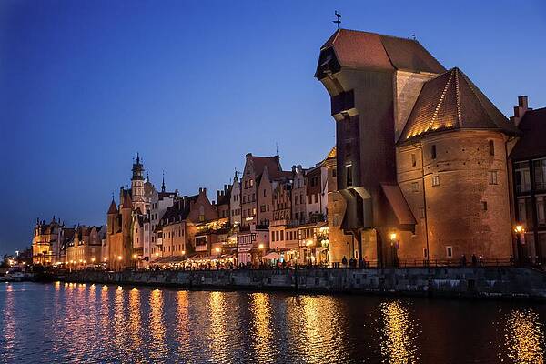 Wall Art featuring the photograph Romantic Evening In Gdansk by Robert Grac