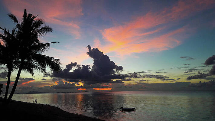 Sunset Lovers by Steven Robiner