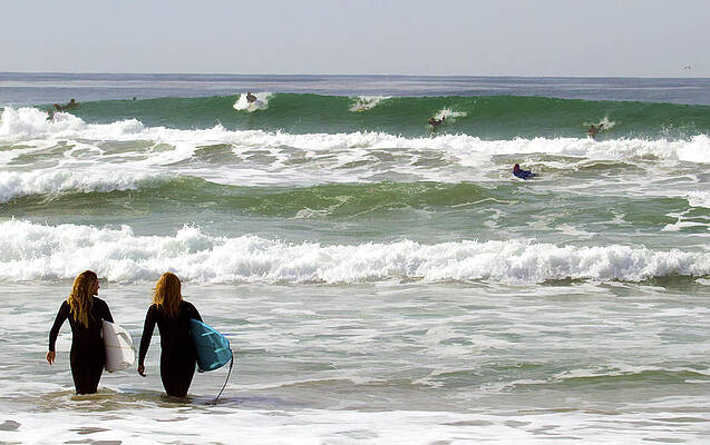 San Diego Wall Art featuring the digital art Surf Crowd by Waterdancer