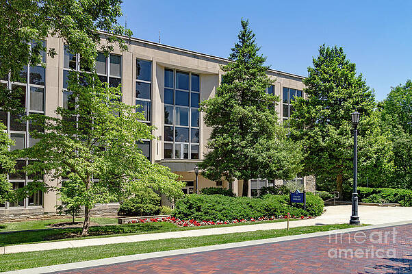 Villanova University Photograph - The Library by William Norton