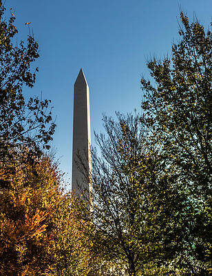 Sky Photograph - The Washington Monument In Fall by Ed Clark