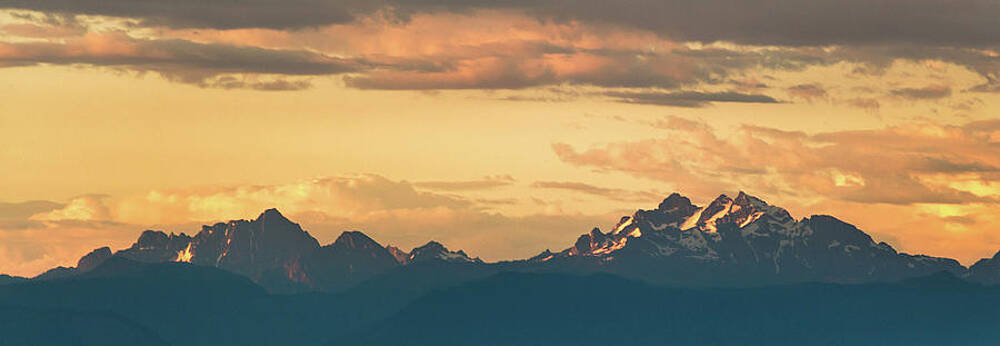 Sky Photograph - Three Fingers Mountain by Ed Clark