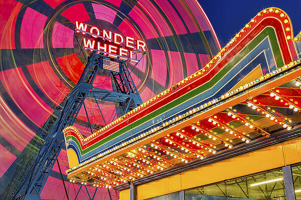 Wonder Wheel At Coney Island Print
