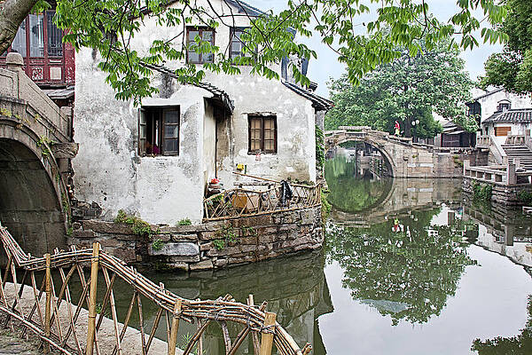 Wall Art featuring the photograph Zhouzhuang - A Watertown by Marla Craven