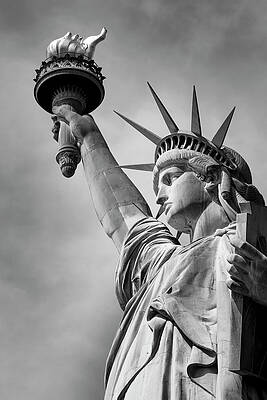 Big Wall Art featuring the digital art Statue Of Liberty, Nyc #1 by Olimpio Fantuz