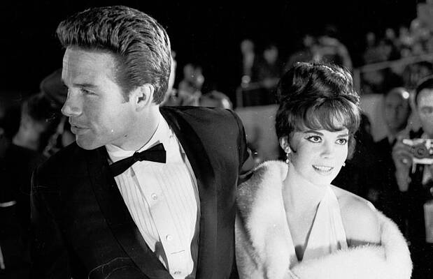 Classic Hollywood Red Carpet Moment Wall Art