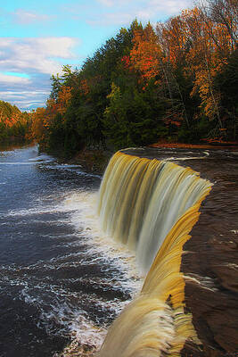 Waterfall Photograph - Autumn At Tahquamenon Falls by Owen Weber