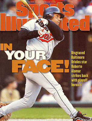 Roberto Alomar in Action Wall Art