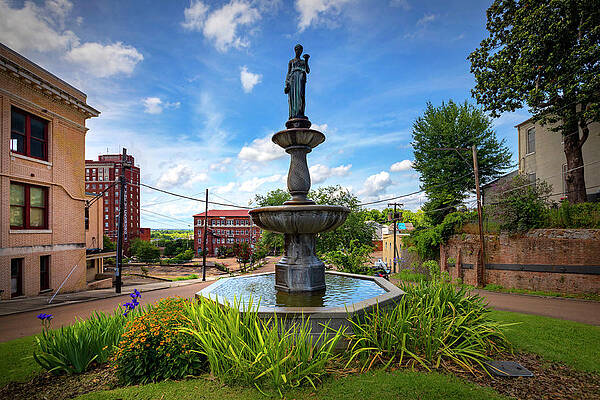 Fountain Wall Art featuring the digital art Bloom Fountain, Vicksburg, Ms by Claudia Uripos