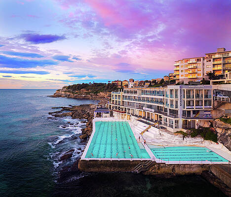 Wave Wall Art featuring the photograph Bondi Icebergs by Monamifoto