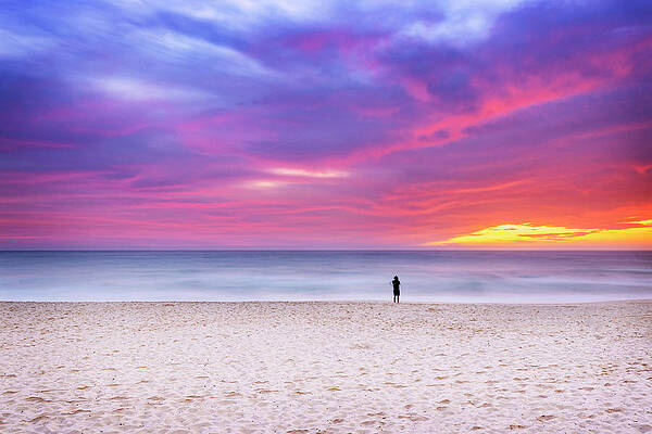 Bondi - Man in the Sun by Monamifoto