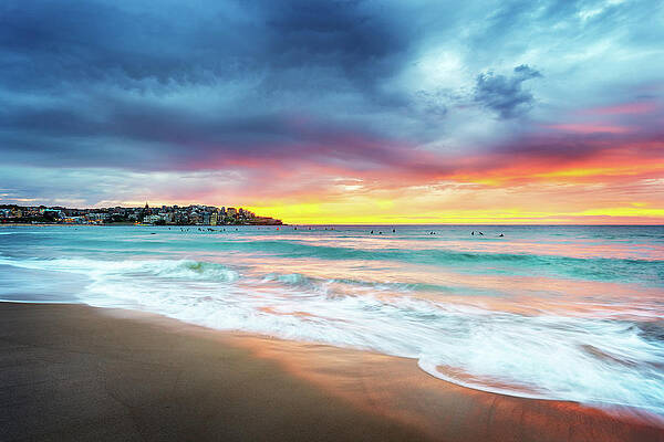 Wave Wall Art featuring the photograph Bondi Morning Sun by Monamifoto