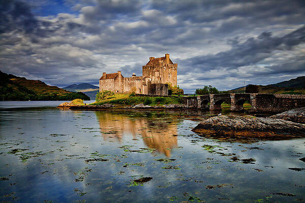 Eurasian Digital Art - Castle In A Lake by Olimpio Fantuz