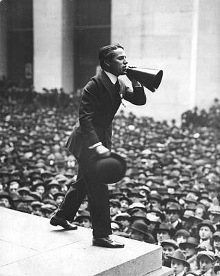 Historic Speech to a Large Crowd Wall Art