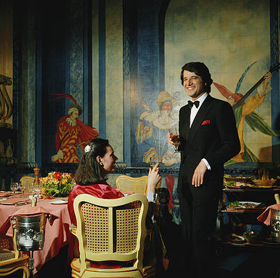 Elegant Dining in Luxurious Setting Wall Art