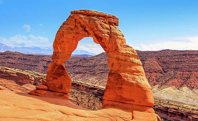 Utah Wall Art featuring the photograph Delicate Arch Horizon by Dawn Richards