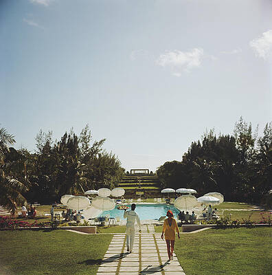 Elegant Poolside Retreat Wall Art