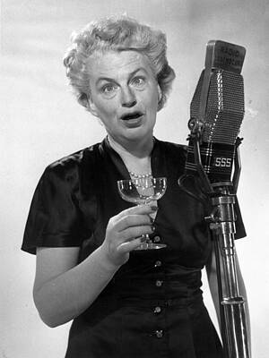 Vintage Singer by Microphone Wall Art