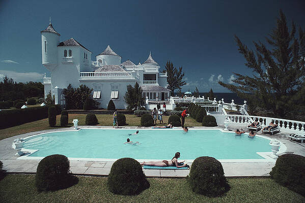 Elegant Manor with Pool Wall Art