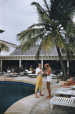 Stylish Poolside Gathering Wall Art