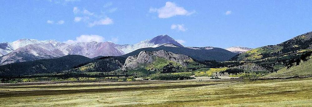 Wall Art featuring the photograph Expanse by Karen Stansberry