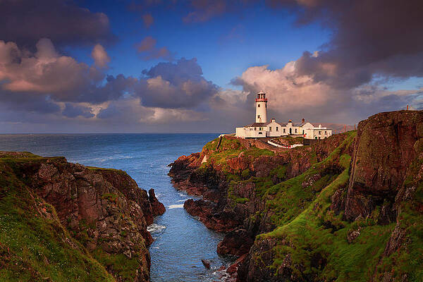 Ireland Wall Art featuring the digital art Fanad Head Lighthouse, Ireland by Olimpio Fantuz