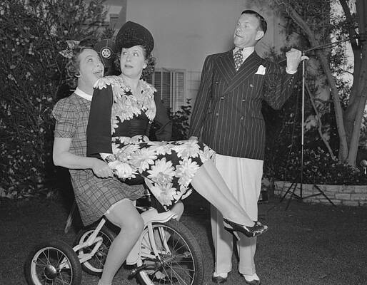 George Burns Photos for Sale - Photos.com