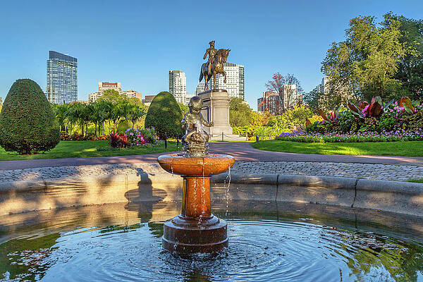 Boston Digital Art - Fountain, Public Garden, Boston, Ma by Lumiere