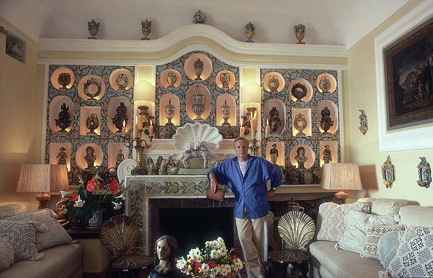Opulent Living Room with Decor Wall Art