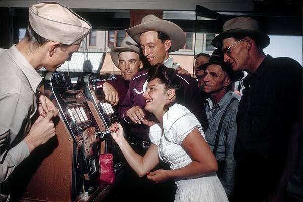 Wall Art featuring the photograph Gambling In Vegas by Michael Ochs Archives