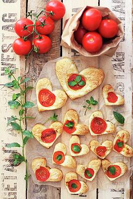 Heart-shaped Puff Pastries With Tomato And Basil Print