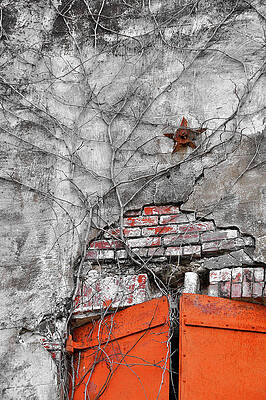 Photograph - History Revealed by Randall Dill