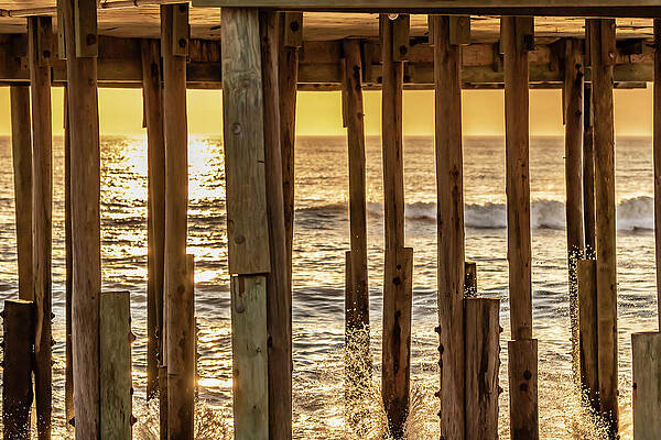 Wave Wall Art featuring the photograph Kitty Hawk Splash by Donna Twiford