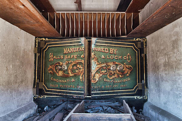 Historical Wall Art featuring the photograph Late Withraw by American Landscapes