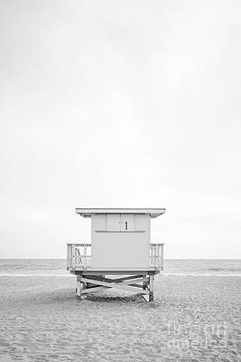 California Wall Art featuring the photograph Malibu Zuma Beach Lifeguard Tower #1 Black And White Photo by Paul Velgos