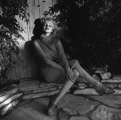 Marilyn Monroe Relaxing Outdoors Wall Art