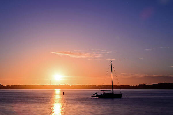 Landscape Photograph - Morning Aurora by Joe Leone