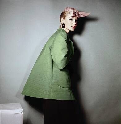 Black Background Wall Art featuring the photograph Nina De Voe In Dan Millstein by Horst P. Horst
