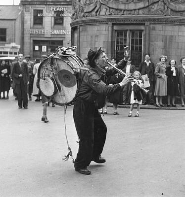 Wall Art featuring the photograph One-man Band by Bert Hardy