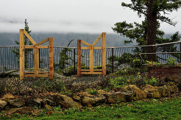 Oregon Wall Art featuring the photograph Peak Outline by Tom Cochran