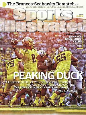 Oregon Quarterback Spotlight Wall Art