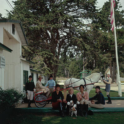 Group with Horse and Carriage Wall Art