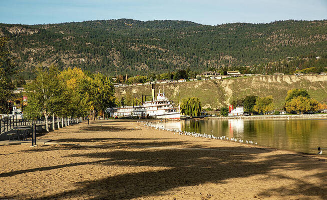 Beach Photograph - Penticton Beach At Okanagan Lake by Tom Cochran