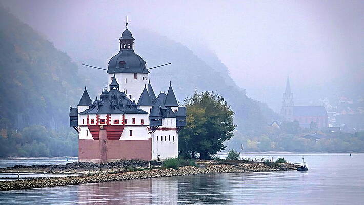 Germany Wall Art featuring the digital art Pfalzgrafenstein Castle, Kaub, Germany by Hans-peter Merten