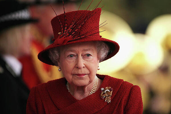 Queen Elizabeth in Red Hat Wall Art