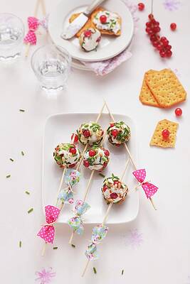 Redcurrant And Herb Balls Print