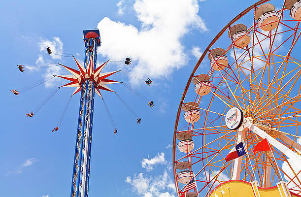 Daytime Wall Art featuring the digital art Rides At Amusement Park by Kav Dadfar