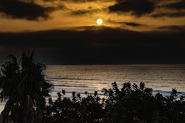Landmark Photograph - Romantic Sunset By Atlantic by Robert Grac