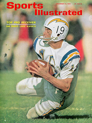 Lance Alworth Catches Football Wall Art